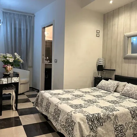 4 Bassotti 招待所